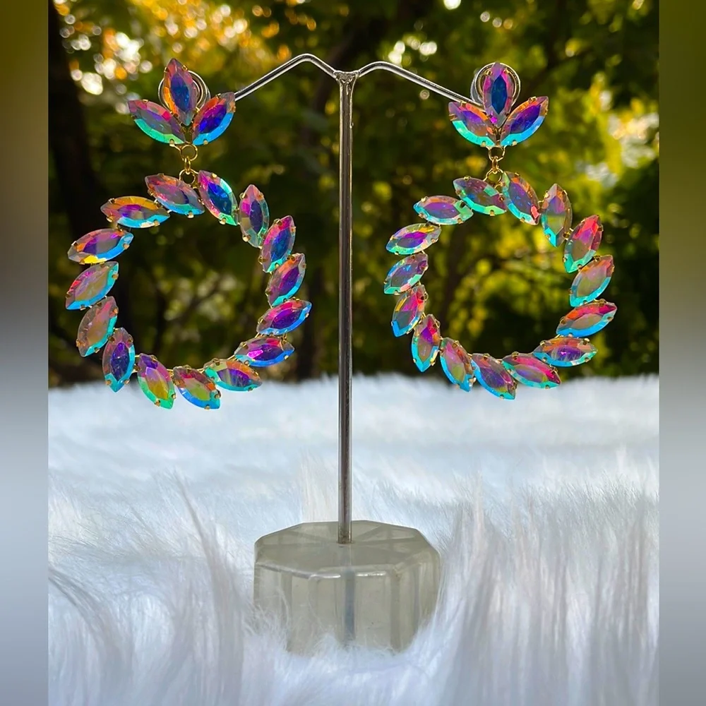 Gold Multicolour open circle earrings - Picture 3 of 12